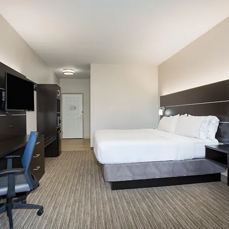 Holiday Inn Express Hotel & Suites Fort Collins By Ihg Exterior photo