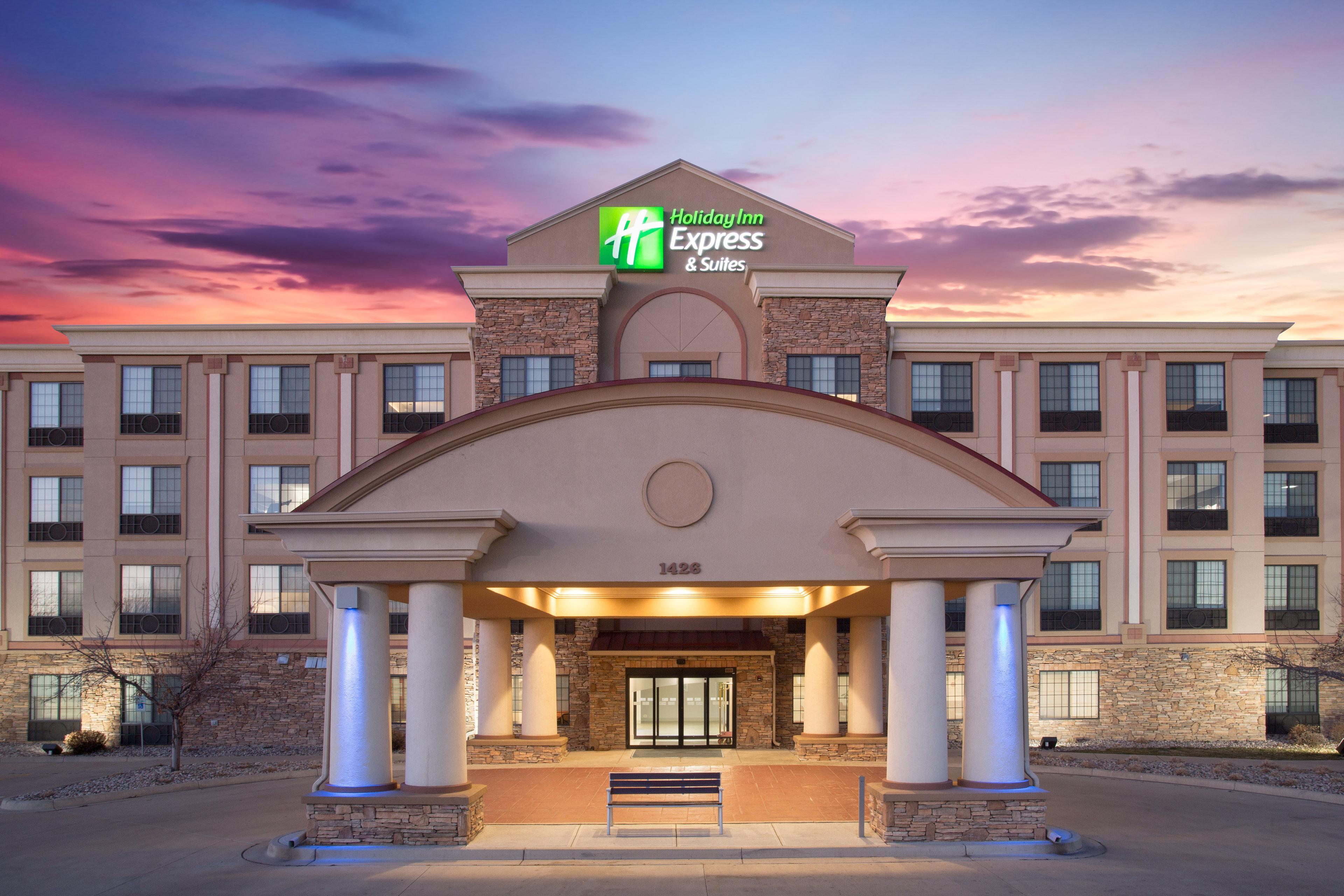 Express & Collins By Ihg Hotel