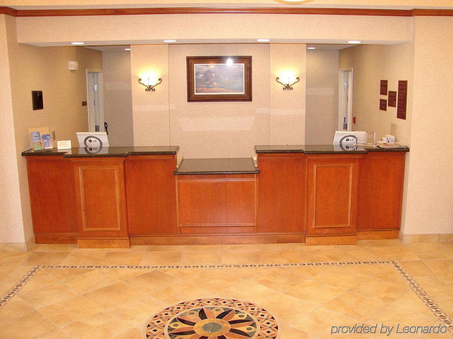 Express & Collins By Ihg 2* Fort Collins