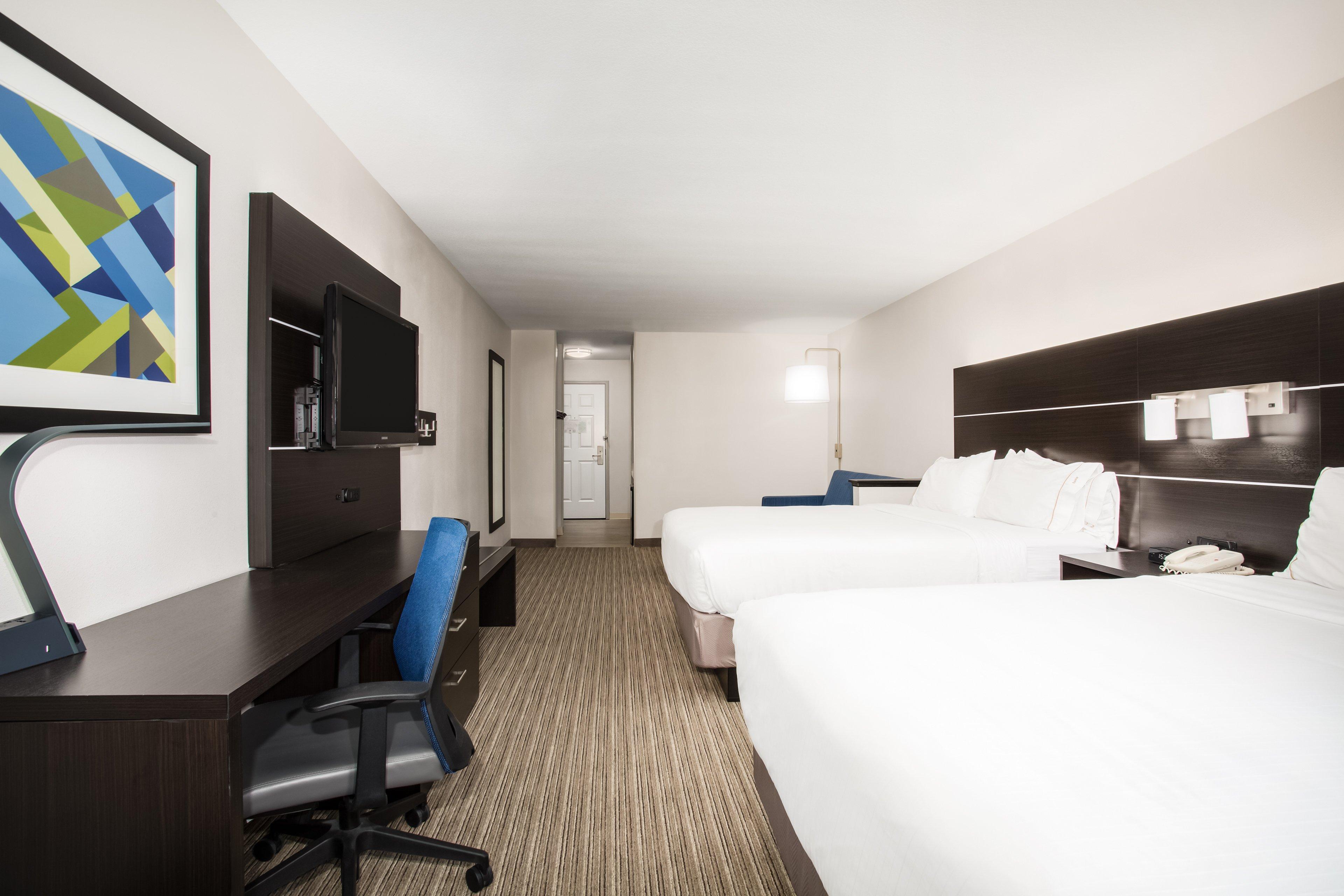 Express & Collins By Ihg 2*