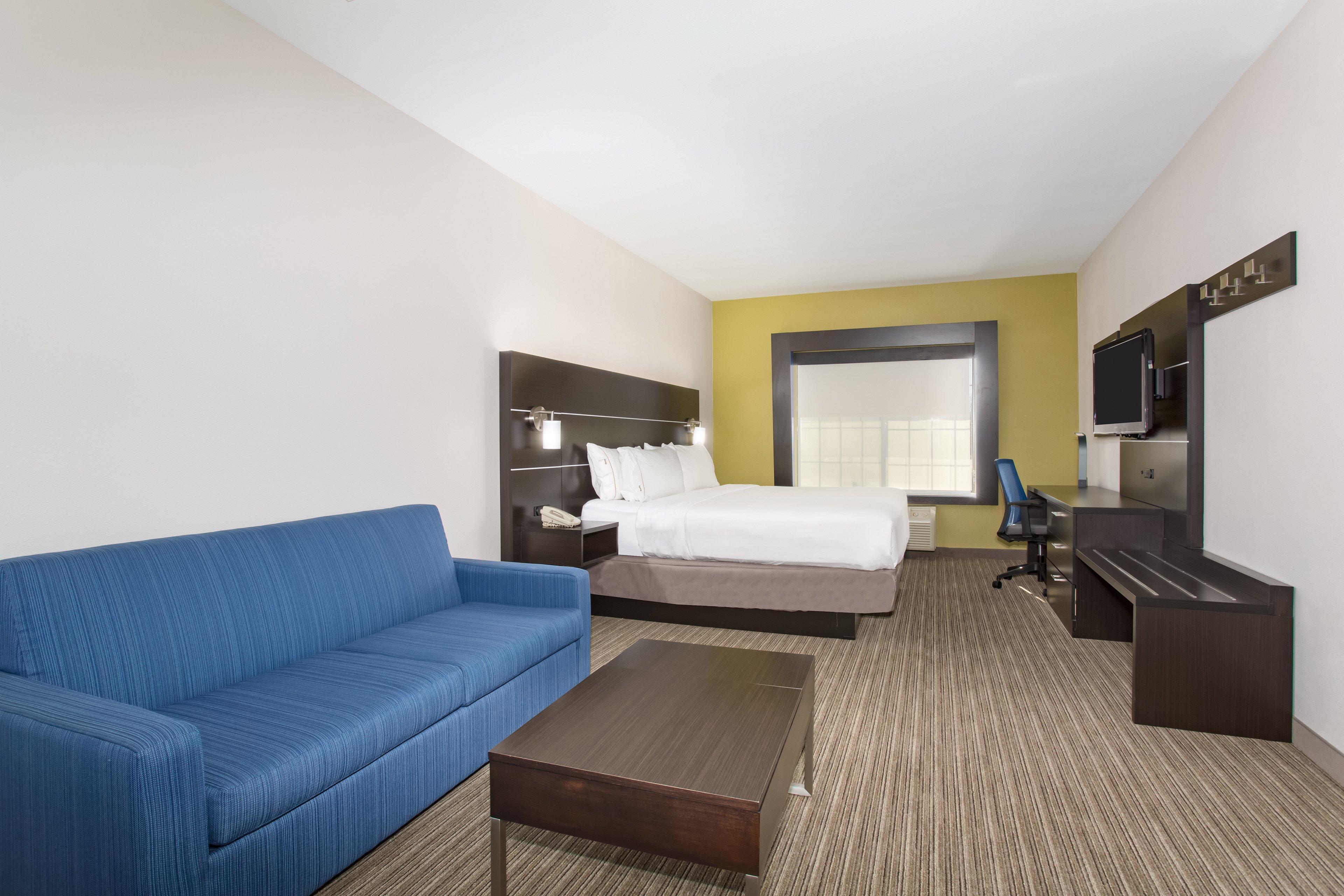 Express & Collins By Ihg 2*